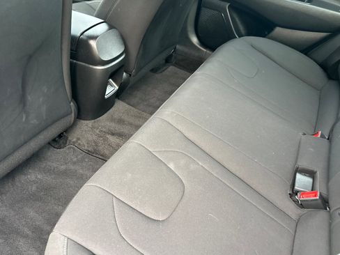 Certified 2025 Hyundai Elantra SEL image 12