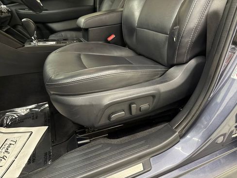 Used 2017 Subaru Legacy 3.6R Limited image 12