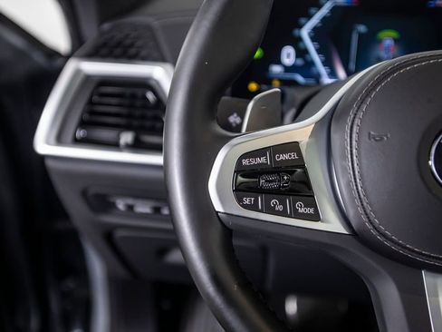 Used 2025 BMW X6 xDrive40i w/ Premium Package image 23