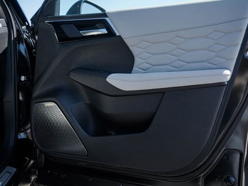 New 2025 Mitsubishi Outlander SEL image 10