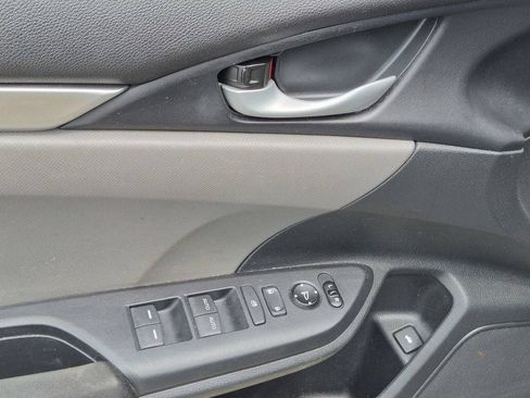 Used 2018 Honda Civic LX image 11