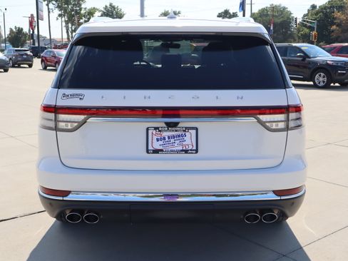 Used 2024 Lincoln Aviator Reserve w/ Elements Package Plus image 7