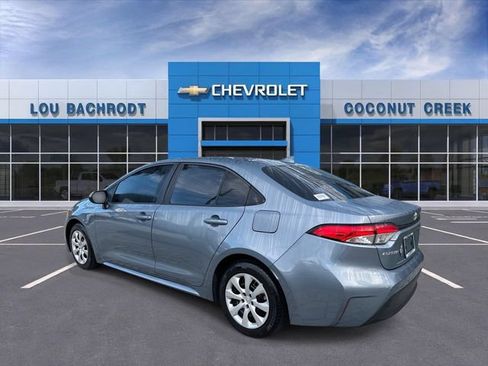 Used 2023 Toyota Corolla LE FWD image 6