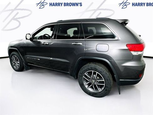 Used 2018 Jeep Grand Cherokee Limited w/ Trailer Tow Group IV image 28