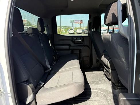 Used 2022 Chevrolet Silverado 1500 Custom w/ Rally Edition AWD/4WD image 16