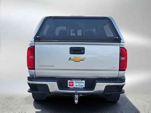 Used 2016 Chevrolet Colorado LT w/ Luxury Package, Chrome AWD/4WD image 4