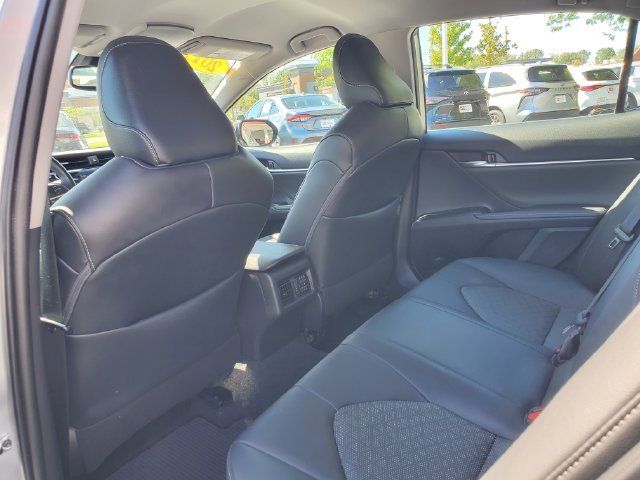 Certified 2019 Toyota Camry XSE FWD image 8