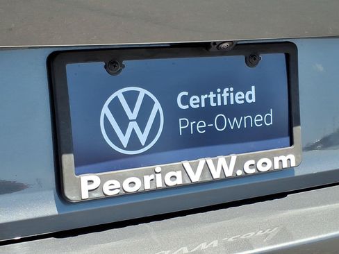 Used 2025 Volkswagen ID. Buzz Pro S RWD image 10