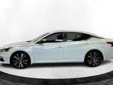 Used 2022 Nissan Altima 2.0 SR image 2