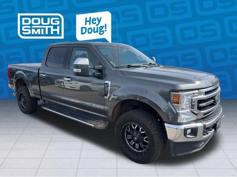 Used 2020 Ford F350 Lariat w/ Chrome Package image 7