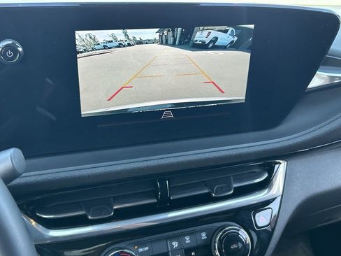 Used 2024 Buick Envista Sport Touring w/ Convenience II Package FWD image 15