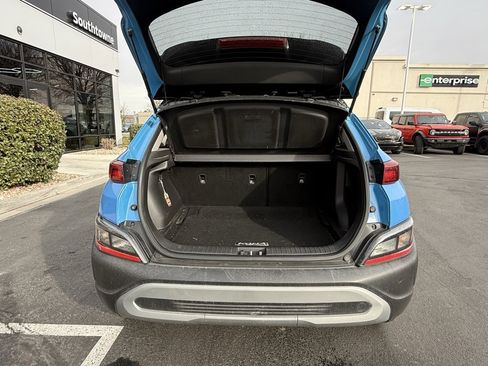 Used 2022 Hyundai Kona SEL image 21