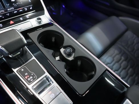 Used 2023 Audi RS 7 Sportback w/ Carbon Optic Package image 24