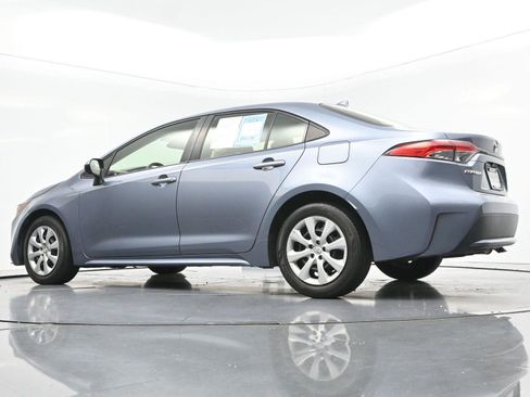 Used 2022 Toyota Corolla LE FWD image 43