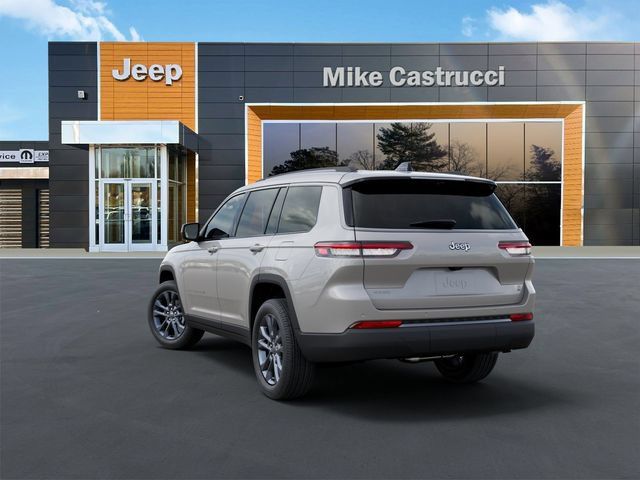 New 2026 Jeep Grand Cherokee L Limited AWD/4WD image 4