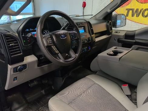 Used 2015 Ford F150 XL w/ Equipment Group 101A Mid image 10