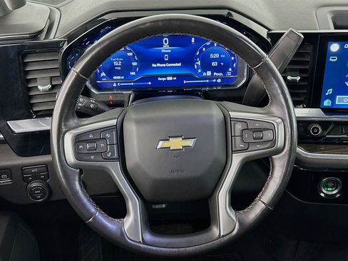 Used 2022 Chevrolet Silverado 1500 LT image 18
