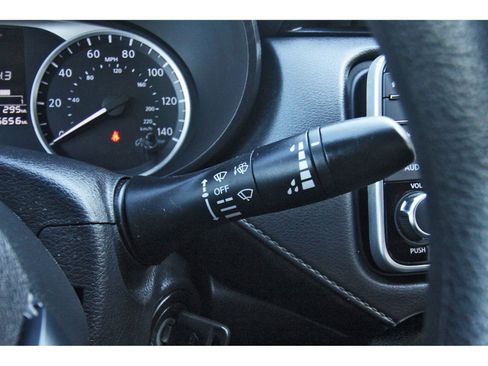 Used 2024 Nissan Versa S w/ Trunk Package image 22