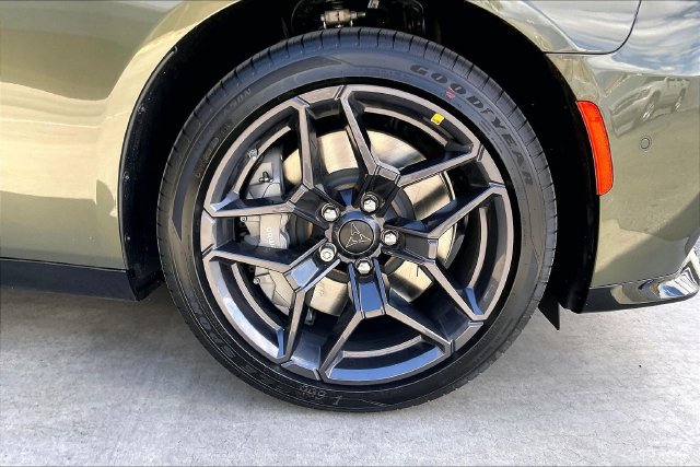 New 2026 Dodge Charger R/T AWD/4WD image 9