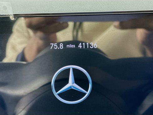 Used 2020 Mercedes-Benz CLA 250 w/ Premium Package image 12