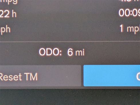 New 2026 Volvo XC40 B5 Ultra w/ Protection Package Premier image 41