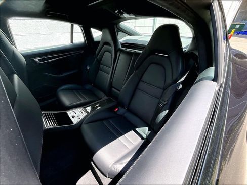 Certified 2022 Porsche Panamera GTS AWD/4WD image 22