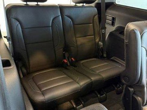 Used 2019 GMC Acadia SLT AWD/4WD image 11