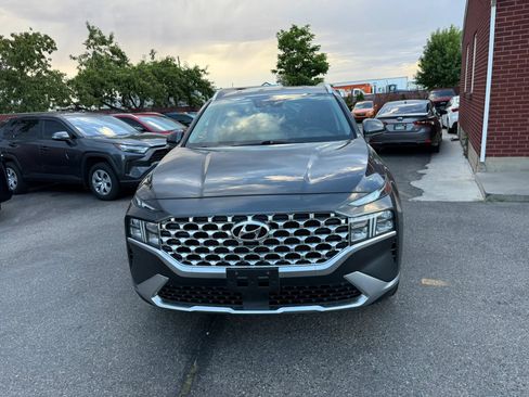 Used 2022 Hyundai Santa Fe SEL w/ Cargo Package AWD/4WD image 2