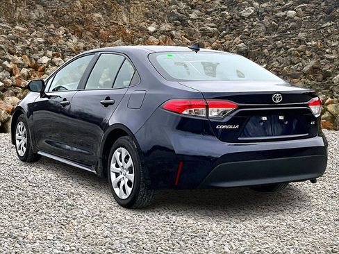 Used 2023 Toyota Corolla LE FWD image 10