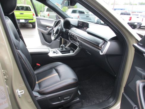 Used 2026 MAZDA CX-70 3.3 Turbo w/ Premium Plus Pkg AWD/4WD image 16