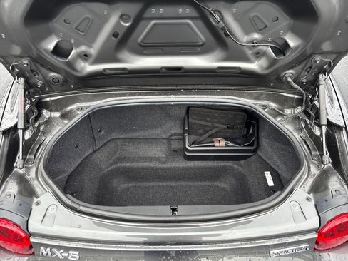 Used 2023 MAZDA MX-5 Miata Grand Touring RWD image 23