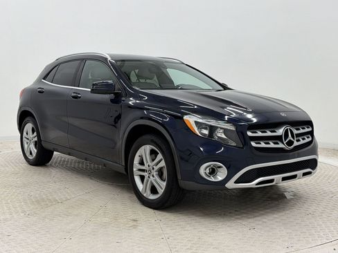 Used 2019 Mercedes-Benz GLA 250 4MATIC image 7