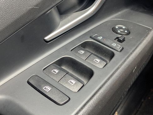 Certified 2024 Hyundai Elantra SEL FWD image 19