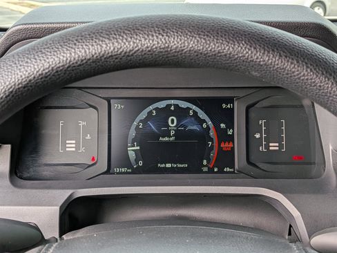 Certified 2025 Toyota Tacoma SR AWD/4WD image 33