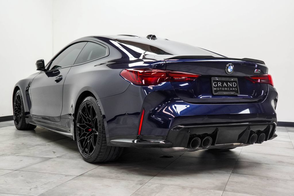 Used 2025 BMW M4 Competition RWD image 12