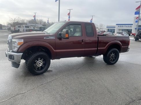 Used 2016 Ford F250 Lariat w/ Lariat Interior Package image 7