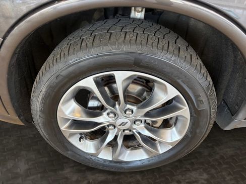 Used 2019 Dodge Durango GT AWD/4WD image 37