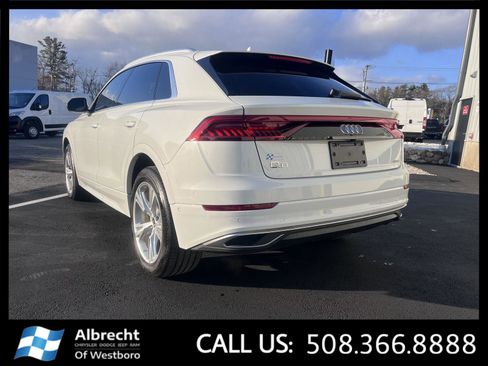 Used 2023 Audi Q8 Premium Plus w/ Premium Plus Package image 3