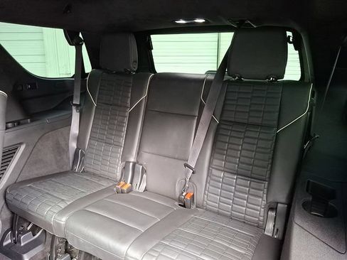 Certified 2023 Cadillac Escalade V AWD/4WD image 11