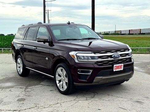 Used 2024 Ford Expedition King Ranch RWD image 4