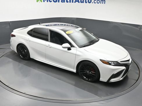 Used 2021 Toyota Camry XSE AWD/4WD image 3