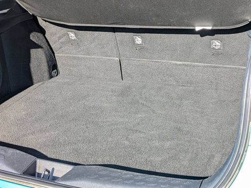 Used 2018 Toyota C-HR XLE FWD image 7