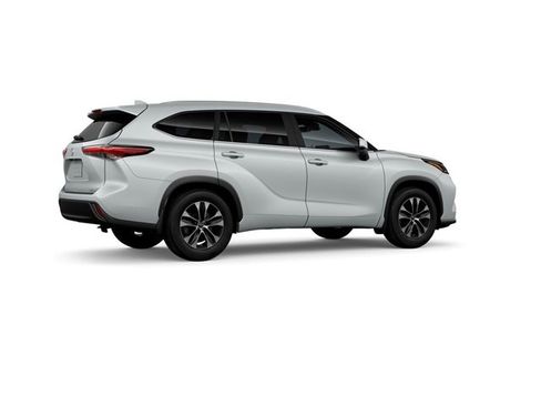New 2026 Toyota Highlander XLE image 11