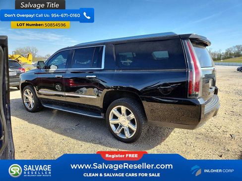 Used 2020 Cadillac Escalade ESV Luxury RWD image 3