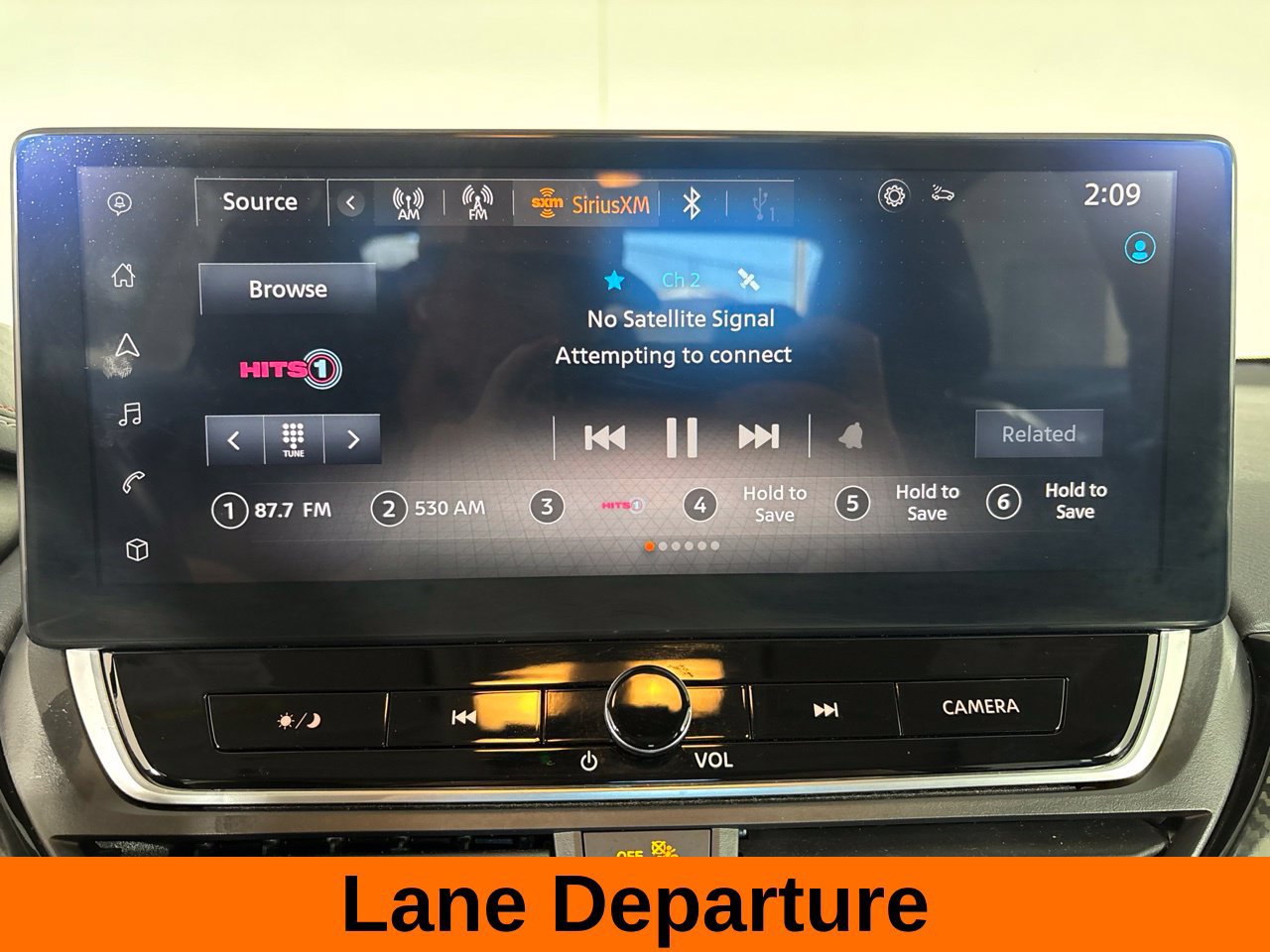 Used 2024 Nissan Altima 2.5 SR w/ SR Premium Package AWD/4WD image 18