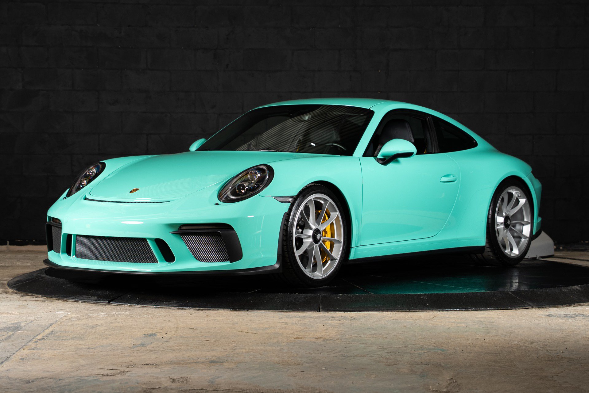 Used 2018 Porsche 911 GT3 RWD image 10