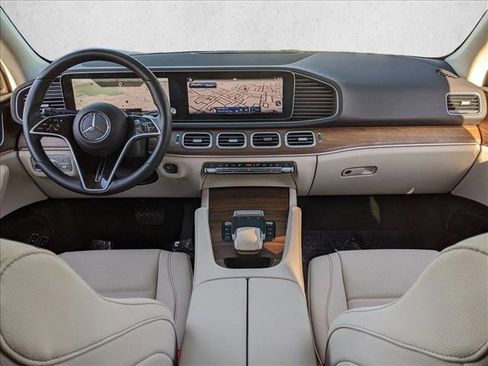 Certified 2025 Mercedes-Benz GLE 450e 4MATIC image 21