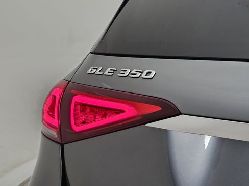 Certified 2021 Mercedes-Benz GLE 350 4MATIC image 40