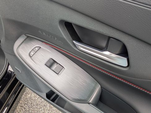 New 2026 Nissan Sentra SR w/ SR Premium Package image 32