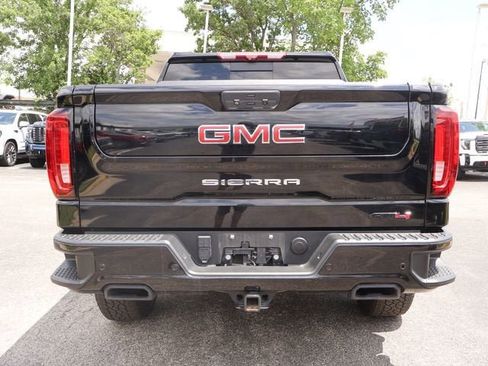 Used 2021 GMC Sierra 1500 AT4 w/ AT4 Premium Package AWD/4WD image 6